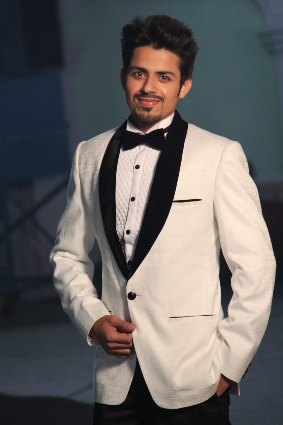 Áo vest nam màu trắng